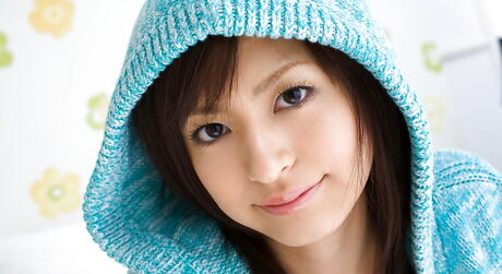 Excellent japanese babe Misaki Mori in underwear exposing her ass 