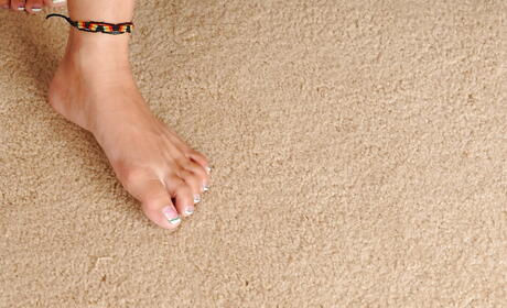 Alluring american mature Valerie Worthington in hot underwear makes some hot foot fetish 