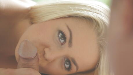 Deluxe hungarian blonde Christen Courtney blows on rod and enjoys a cumshot on her face 