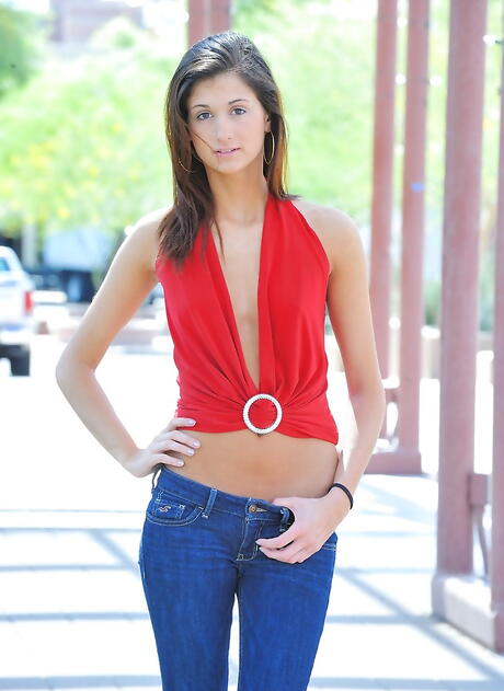 Rangy american teen Presley Dawson showing tiny tits and ass outside