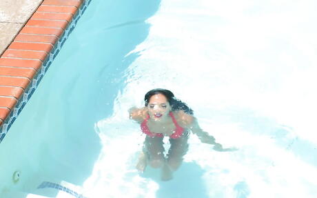 Sultry latina dark-haired Chloe Amour in hot posing gallery