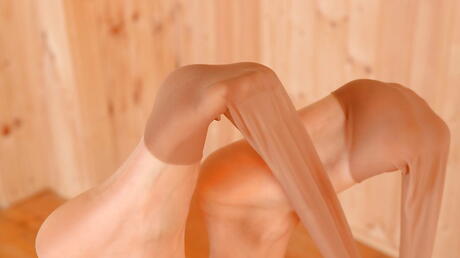 Alluring french cutie Eva Parcker in sexy pantyhose loves some hot foot fetish 