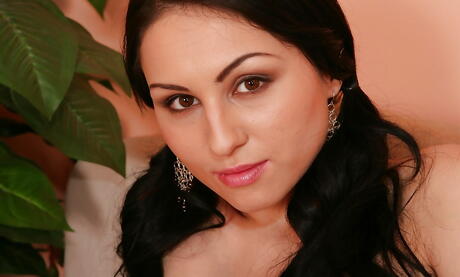 Very attractive czech brunette youthful Kirschley Swoon shows her butt in hot lingerie and masturbates 