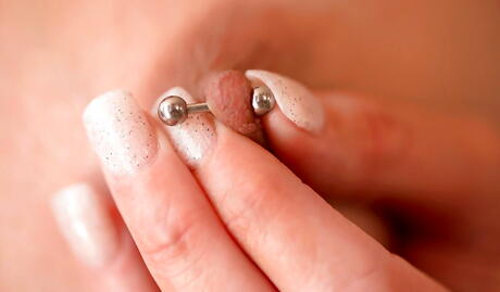 Adorable american milf Sheridan Love denudes big titties and jerks off in the kitchen