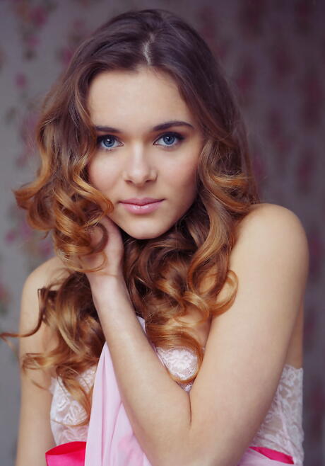 Rangy youthful Karissa Diamond show some foot fetish 