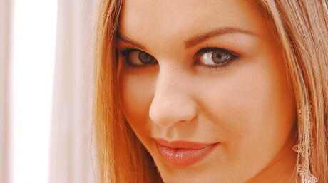 Gracile russian youthful Diamond Cross in erotic scene 