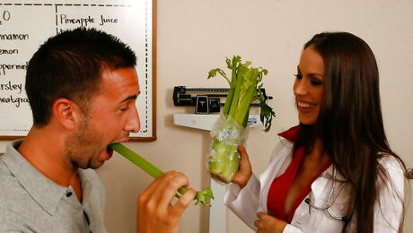 Facinating british milf Mckenzie Lee in hot sex scene 