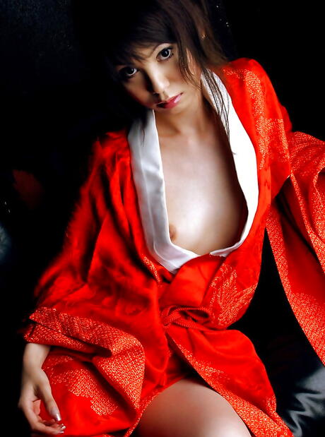 Excellent japanese babe Kurara posing in lingerie on camera 