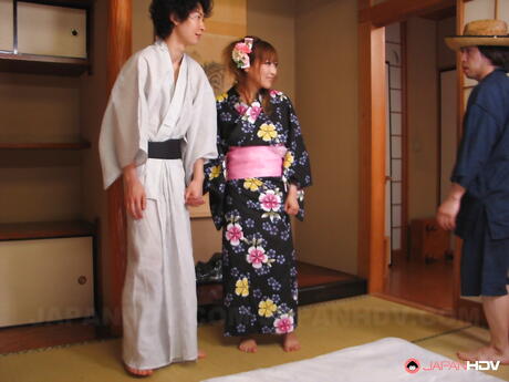 Very attractive japanese redheaded Eri Hoshikawa enjoy amazing 3some action 