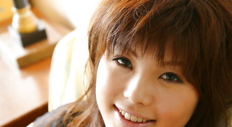 Lovely japanese babe Azumi Harusaki exhibits big boobies and hot butt 