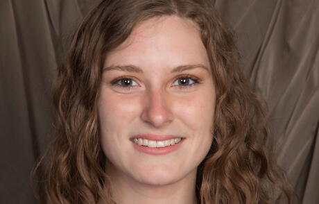 Rangy hottie Kiss Montress exhibiting tiny tits and spreading her legs 