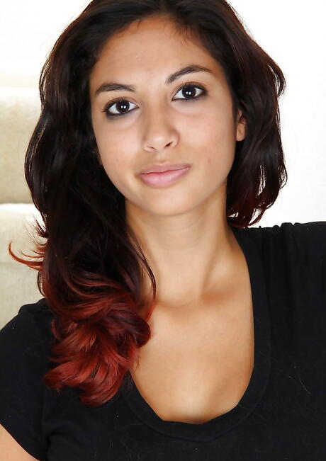 Stunning american babe Nadia Reid exhibiting tiny tits and spreading her legs 