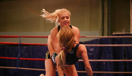 Very attractive girls Nikky Thorne and Brandy Smile in catfight 