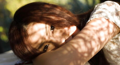 Superb japanese cutie Ryo Shinohara reveals her ass 