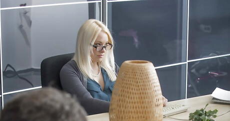 Sultry russian blond Lola Taylor take huge cock in hairy beaver in office