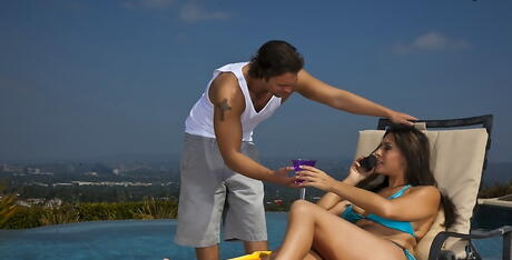 Hot american milf Raylene in sexy bikini drilled after good blowjob outside