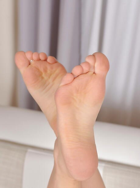 Gracile russian teen Taissia Shanti in fancy shorts makes some hot foot fetish action 