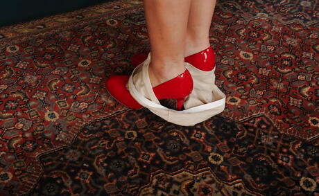 Foxy american youthful Athena Summers bares her ass in sexy undies and spreading her legs 