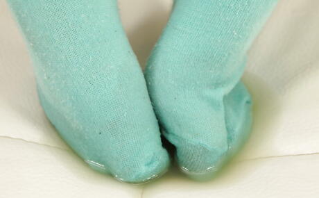 Very attractive czech teen Antonia Sainz makes some hot foot fetish 