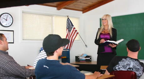 Peachy sweden milf Puma Swede drilled in her vagina after hot cock suck 