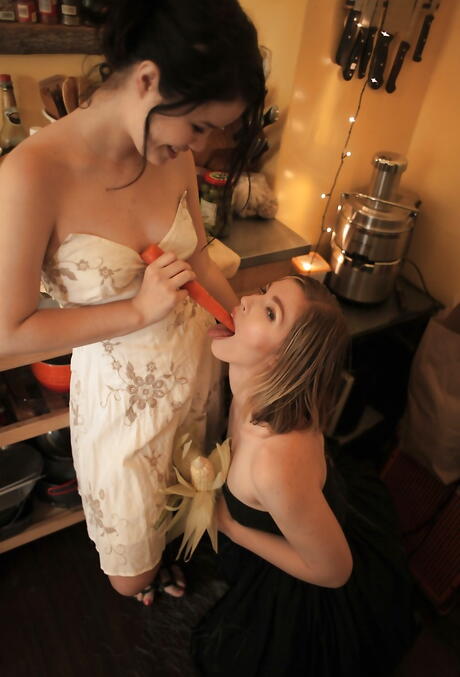 Sultry women Ella Nova and Yhivi licking wet pussies and giving a pleasure with sex toy 