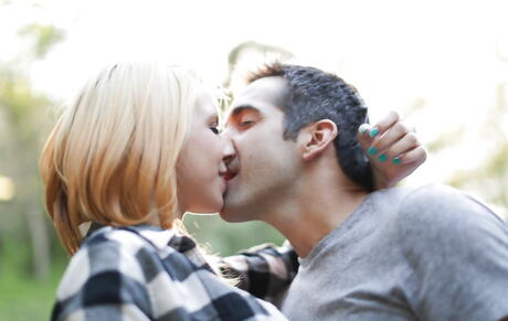 Superb american blond Cece Capella in sexy posing scene outdoor