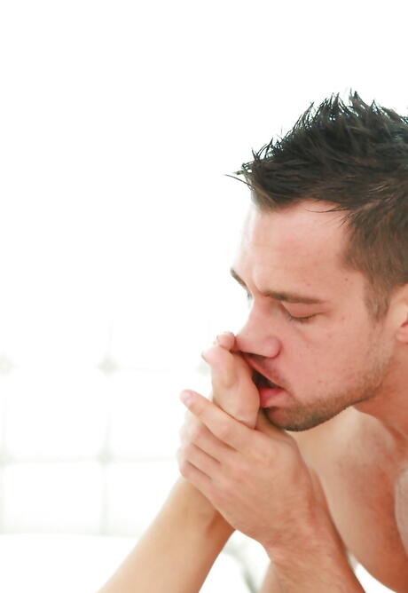 Very attractive american bombshell Allie Haze fucked after good cock suck 