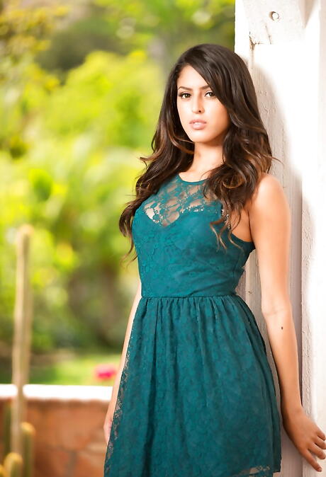 Hot beauties Sophia Leone and Maya Bijou exposing sexy bodies outside