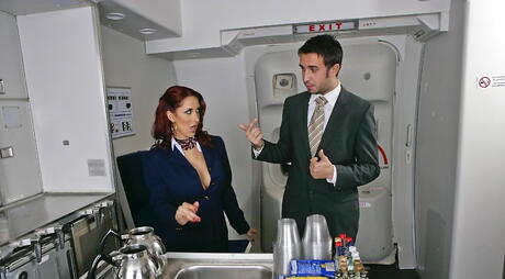 Stunning canadian Kylee Strutt fucked in her vagina after hot cock suck 