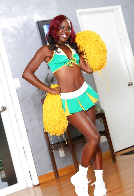 Superb babe Bella Doll baring her butt 