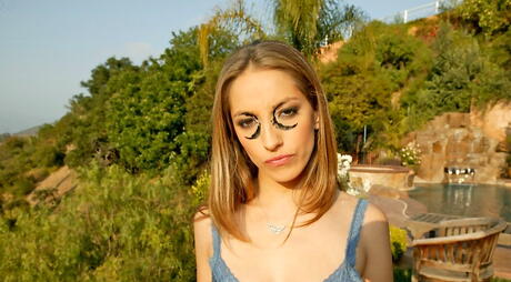 Stunning american porn star Jenna Haze in sexy jeans banged hard in her nice pussy after hot suck 