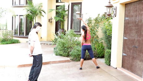 Peachy american milf Lisa Ann rammed in her hairy beaver after hot suck in shower