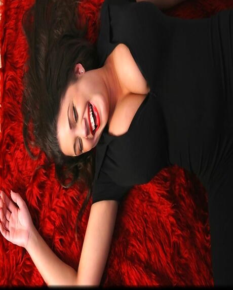 Tempting american dark-haired hottie Miriam Gonzalez in erotic scene 