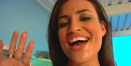 Superb latina Kamilla take cock in the ass 