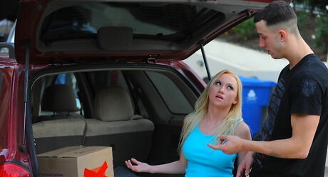 Superb american Madison Scott suck huge cock and fucked hard 