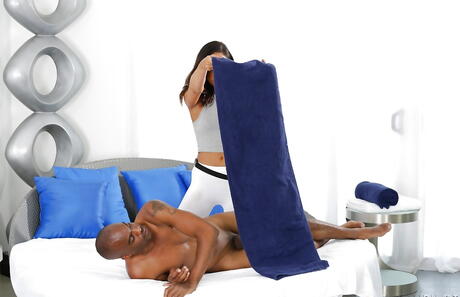 Sexy american dark-haired Tiffany Brookes fucked by black cock after good cock suck 