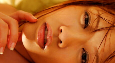 Gracile japanese teen Reika Shina in hot hot undies 