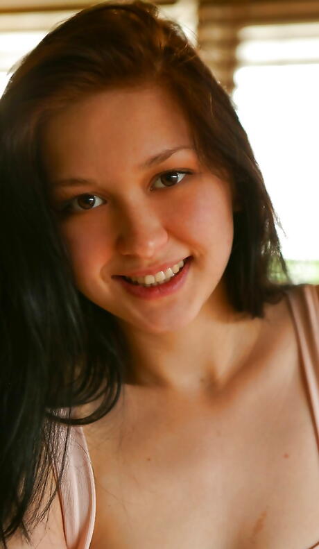 Hot australian dark hair Lulu Reynolds exhibiting big boobs and spreading her legs 