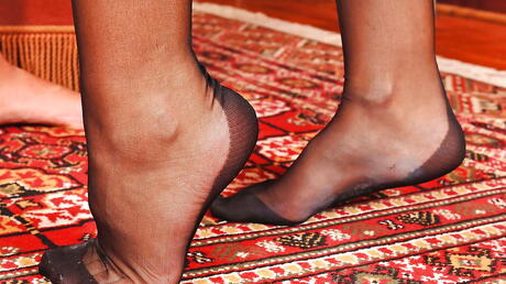 Hot french dark-haired Eloa Lombard in hot stockings in foot fetish show 