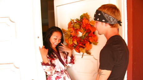 Superb oriental Katreena Lee in amazing threesome sex 