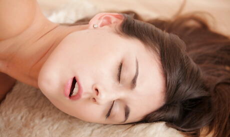 Sexy dark hair teen Iwia in sexy lingery denudes small tits and masturbates 