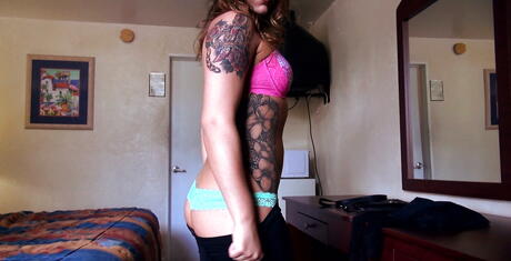 Stunning teen Arianna exhibits her ass in lingerie and jerks off 