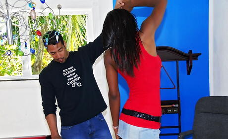 Curious Persia London in xxx fuck and suck scene 