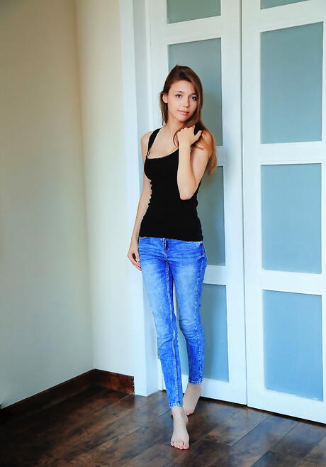 Sexy ukrainian brunette teen Mila Azul shows big boobies and shaved pussy 