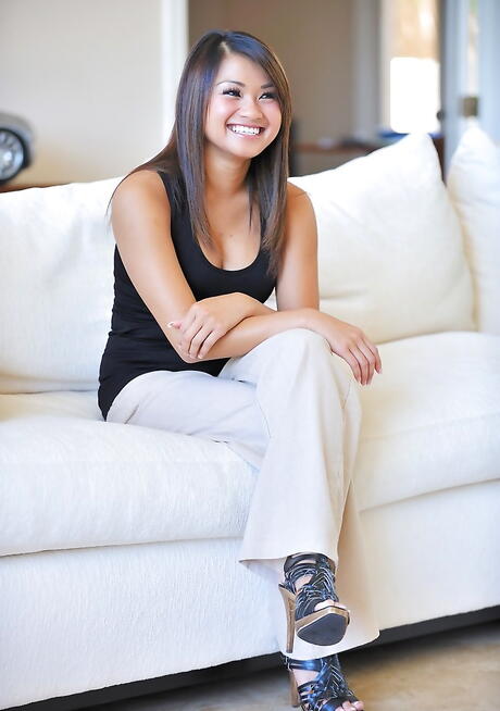 Hot thai dark hair teen Annie Lee reveals big tits and spreads her legs 