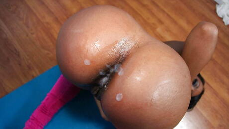 Very attractive american Eve Madison in stockings fucked after wet blowjob 