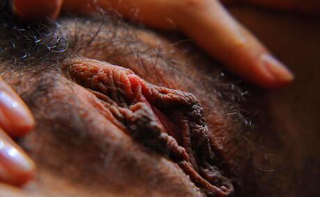 Enchanting cutie Natalia makes some hot foot fetish 