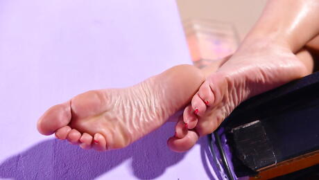 Excellent american blonde Nathaly Cherie in lingerie likes foot fetish 