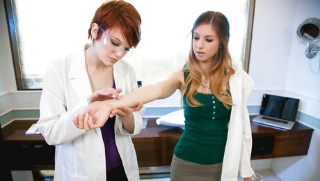 Stunning girls Bree Daniels and Stella Cox in hot stockings licking tasty pussies during hot lesbian sex 