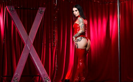 Excellent american dark hair milf Joanna Angel in fetish gallery 